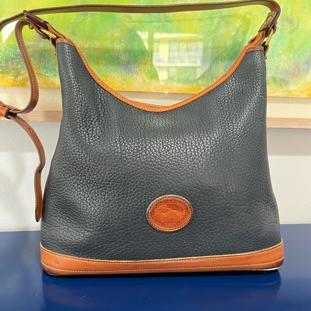 Dooney & Bourke Large Hobo Shoulder Bag Purse Navy Tan Leather AWL Vintage 90s